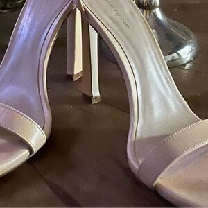 Stuart Weitzman women’s ankle strap sandal/8.5 M